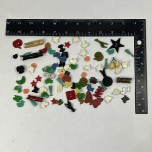 Vtg Figural Novelty Buttons Lot Star Butterfly Bird Sewing Crafts Some Bakelite